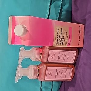 Brand New Foaming Hand Soap Champagne Toast Set